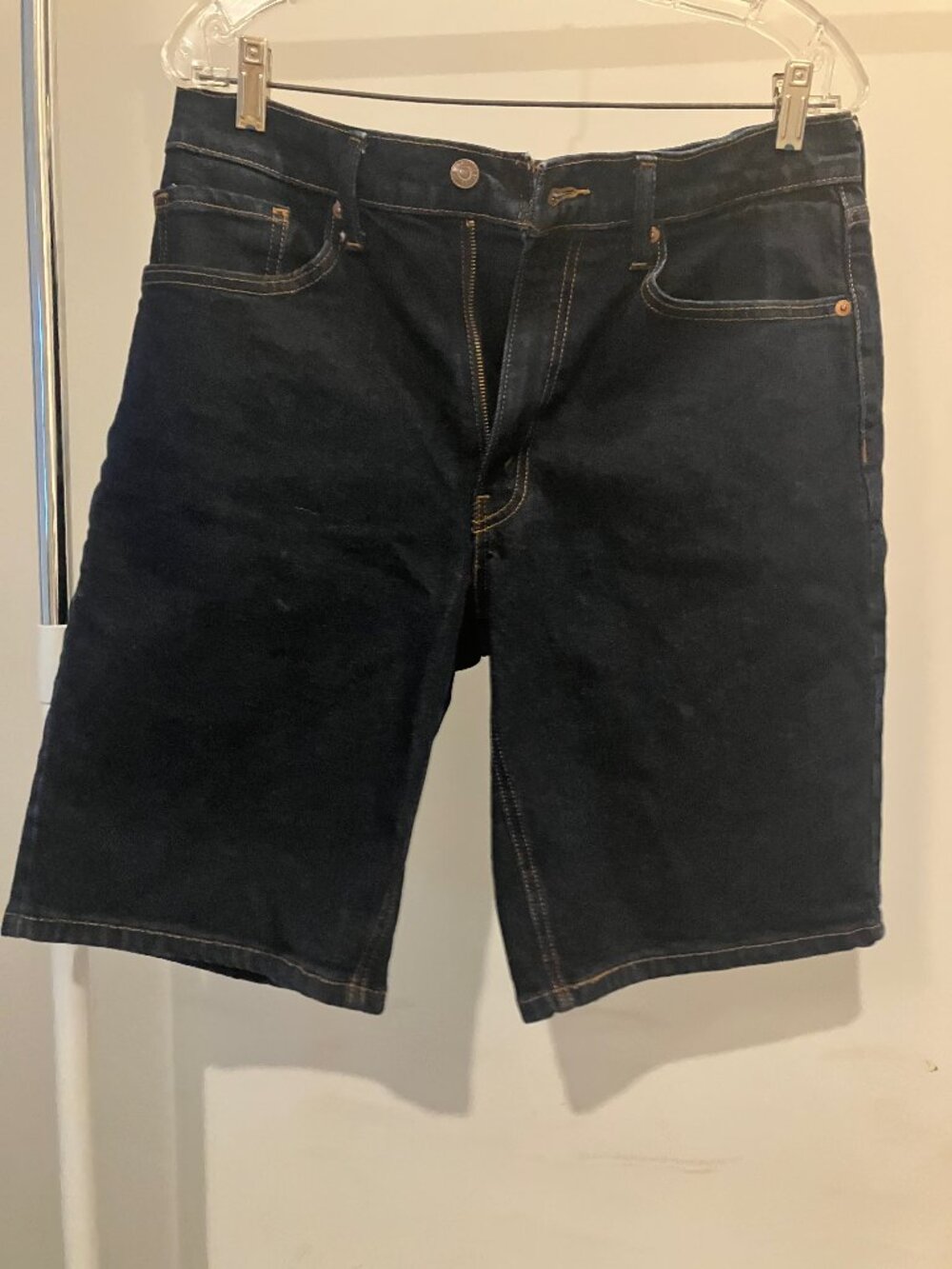 Levi's denim shorts, women's W32, dark wash